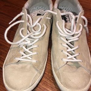 Golden Goose Superstar Suede Never Worn